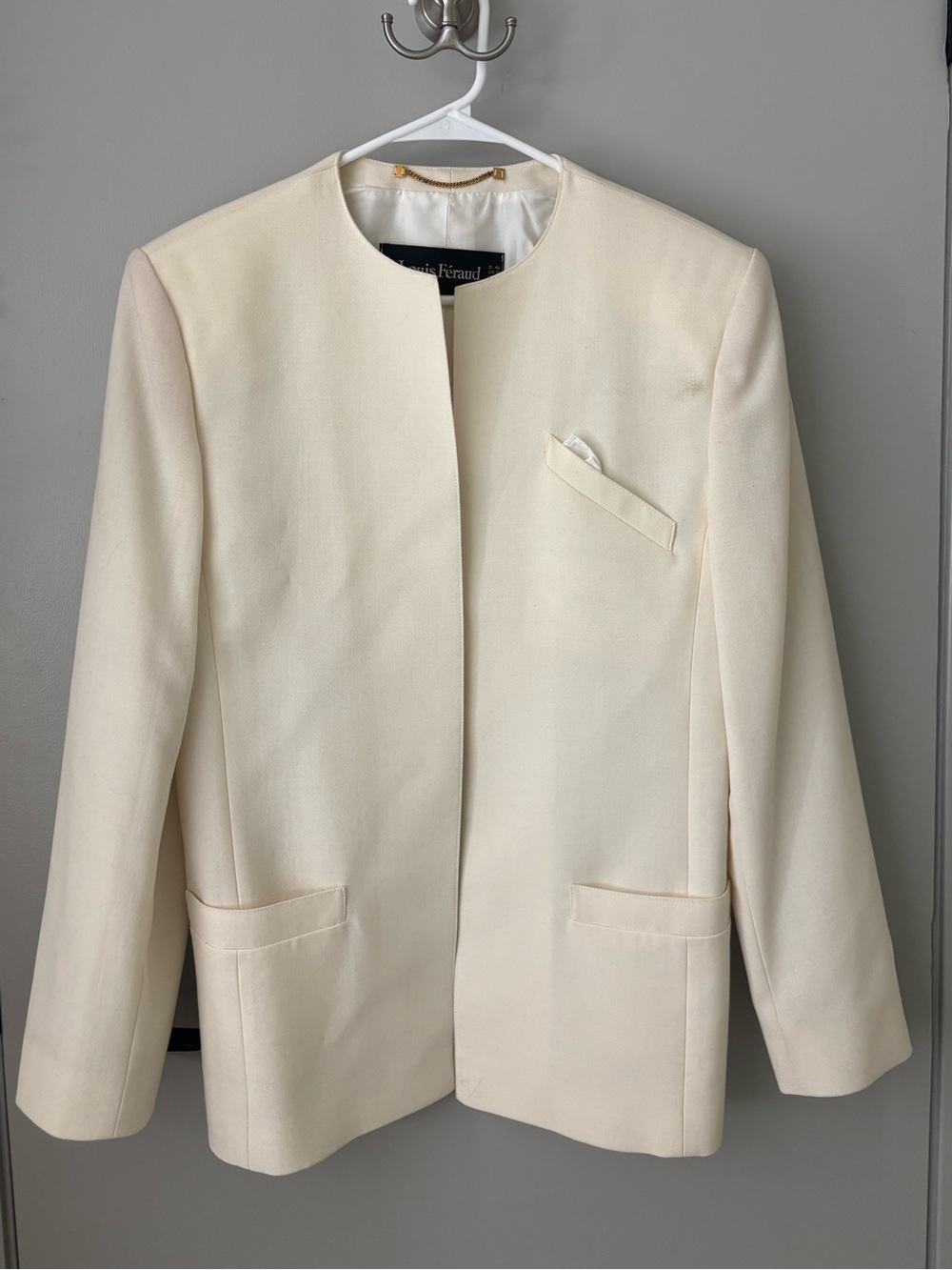 Vintage Louis Féraud Ivory Wool Blend Collarless Blazer Jacket
